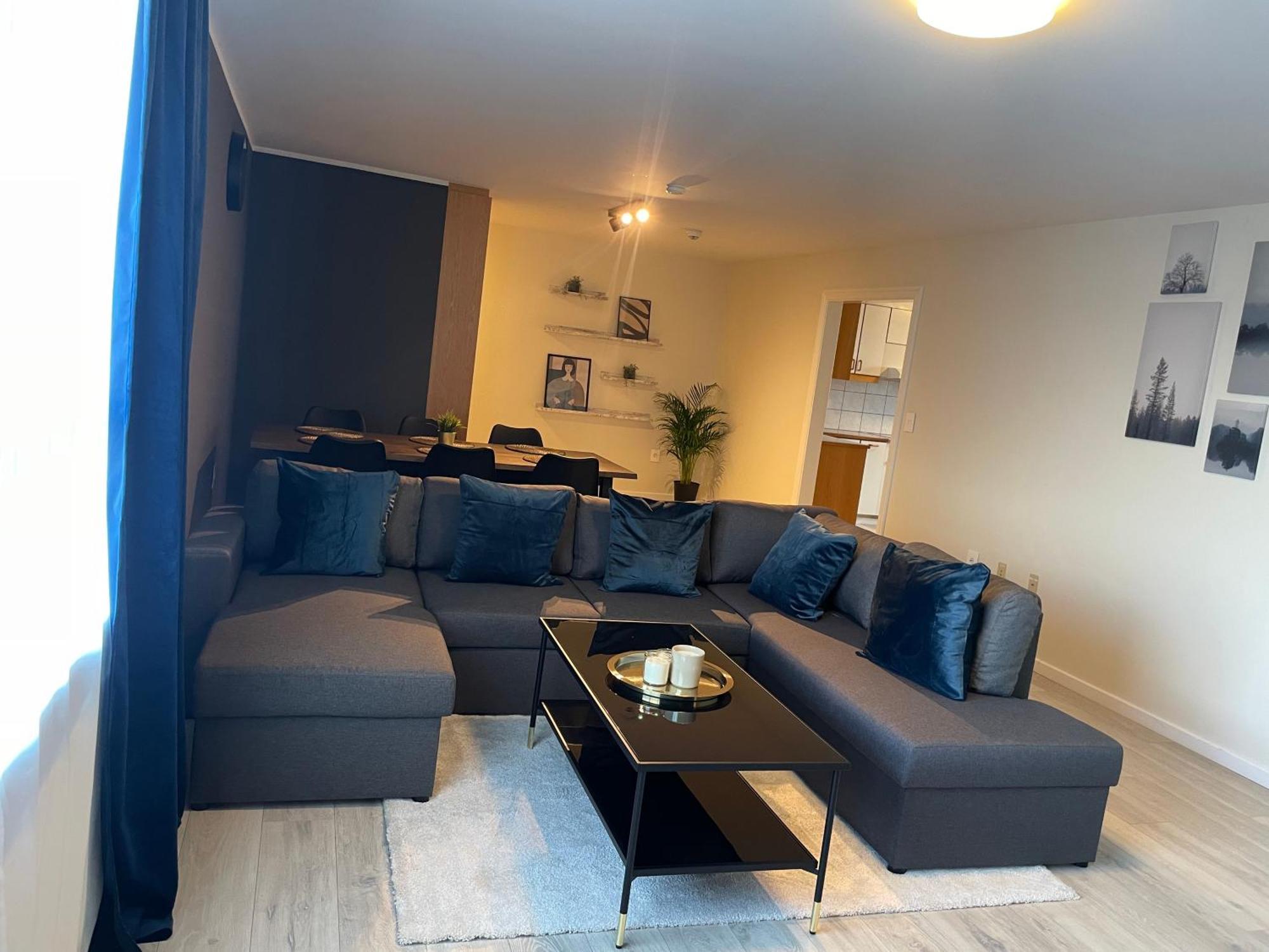 Iq Apartments 2 Keflavik Bagian luar foto